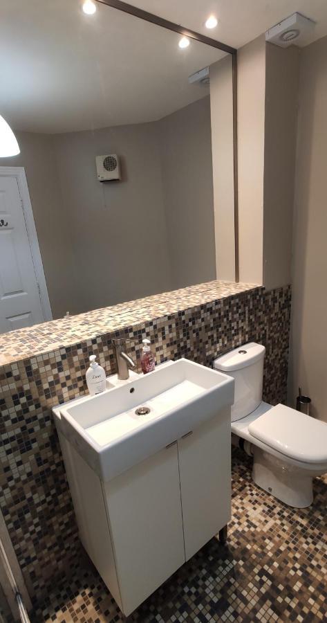 Apartment In The Heart Of Wexford Town Eksteriør bilde
