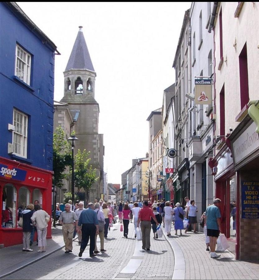Apartment In The Heart Of Wexford Town Eksteriør bilde
